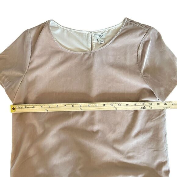 J. Crew Light Pink Short Sleeve Scoop Neck Button Lined Velvet Blouse Size M - Picture 8 of 8